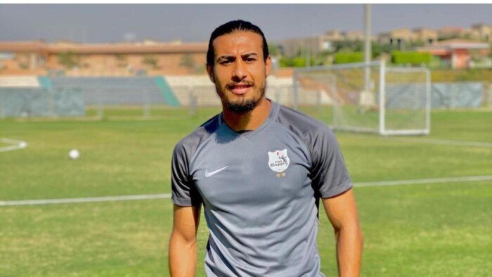 محمد بسيوني يعتزل كرة القدم بعد رحلة استمرت أكثر من 15 عامًا