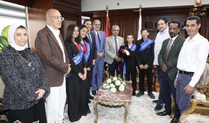 محافظ بنى سويف يؤكد أهمية المحاكاة البرلمانية في إعداد كوادر شبابية واعية