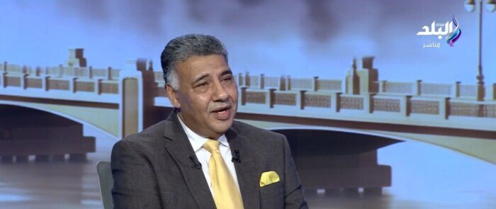 هل المصريون فراعنة؟.. إجابة مفاجئة من الدكتور عماد الساعي | فيديو