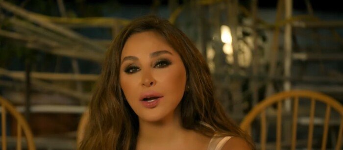 «لعبة الأيام».. إليسا تطرح أحدث أغانيها وتشعل أجواء الصيف