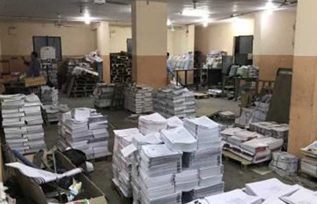 ضبط مطبعة غير مرخصة بحوزتها 92 ألف مطبوع تجارى مخالف