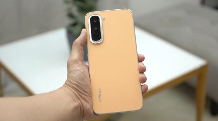 بعد إطلاقه رسميًا.. مواصفات وسعر بيع Infinix Hot 70 4G الجديد في السوق المصري