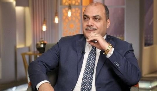 محمد الباز: يدعو إلى تشكيل لجنة علمية محايدة لإبداء الرأي في الجوانب البحثية لكتاب الدكتورة جيهان زكي