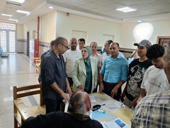 نائب رئيس جامعة بنها تتفقد اختبارات القدرات بكليتي علوم الرياضة والفنون التطبيقية