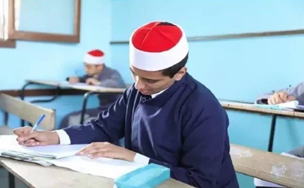غدًا.. انطلاق امتحانات الدور الثاني للشهادتين الابتدائية والإعدادية الأزهرية والبرنامج التأهيلي
