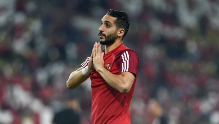 الأهلي يتمسك ببقاء كريم فؤاد ويرفض إعارته رغم رغبة اللاعب في الرحيل