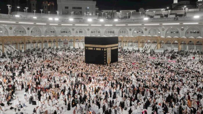 موسم العمرة 2026.. الأسعار والأوراق المطلوبة وضوابط الحجز