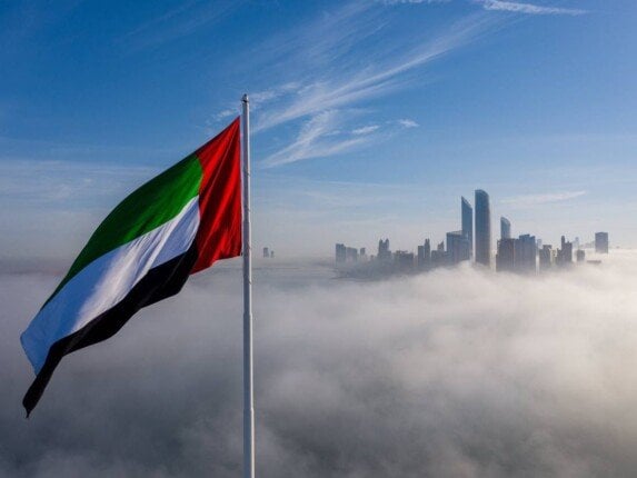 الإمارات تدين تجدد الهجمات الإيرانية على البحرين والكويت والأردن