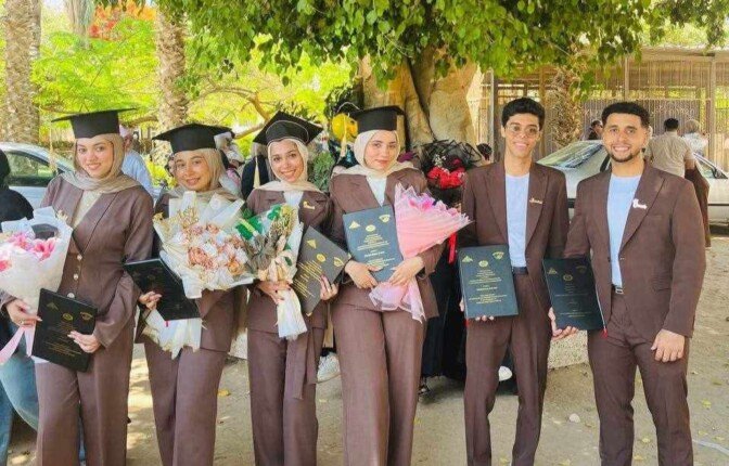 «طلاب زراعة بنها »ينجحون فى إنتاج إنزيم حيوي يدخل في صناعات المنظفات