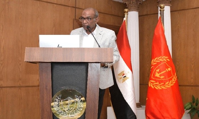 السكرتير العام لمحافظة بورسعيد يترأس فعاليات اللقاء التعريفي بالمبادرة الوطنية للمشروعات الخضراء الذكية
