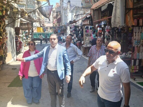 نائب محافظ بورسعيد يقود حملة مكبرة لإزالة الإشغالات بحي الشرق