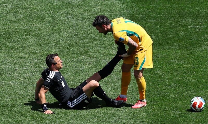 حكام كأس العالم.. يقطعون 13 كيلومتراً في المباراة الواحدة