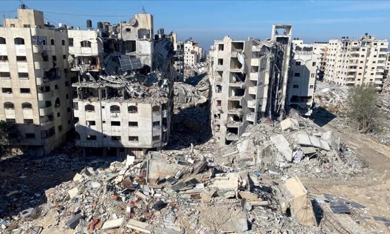 شهيد وإصابات في قصف للاحتلال على شقة سكنية وسط مدينة غزة