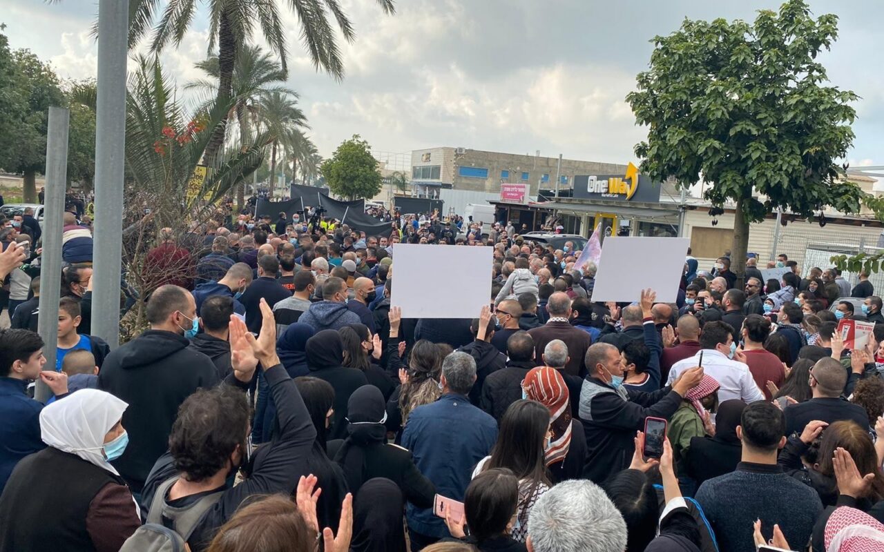 أهالي طمرة يطالبون بخطوات جادة لوقف جرائم القتل في أراضي الـ48