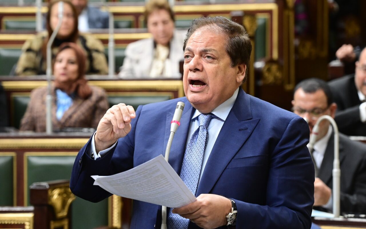 محمد أبو العينين : أمن مصر وسيادتها خطوط حمراء