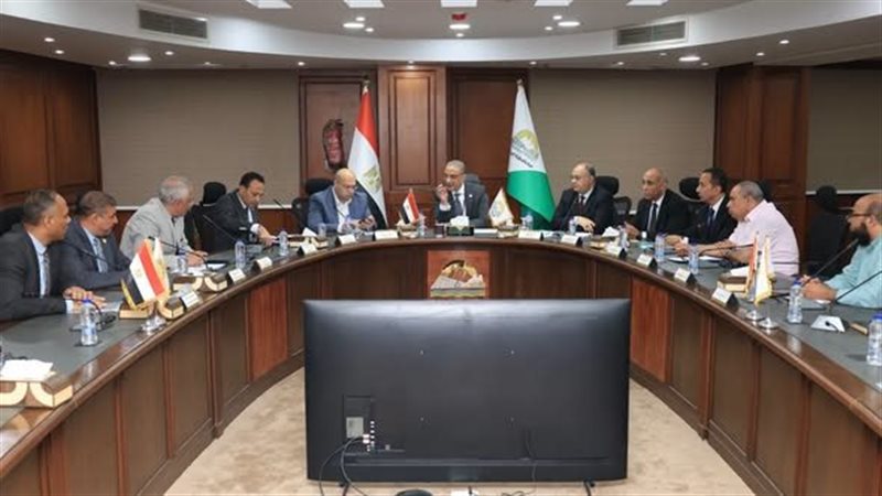 محافظ الجيزة يتابع الموقف التنفيذي لمشروع إنشاء مصنع تدوير المخلفات الصلبة بشبرامنت