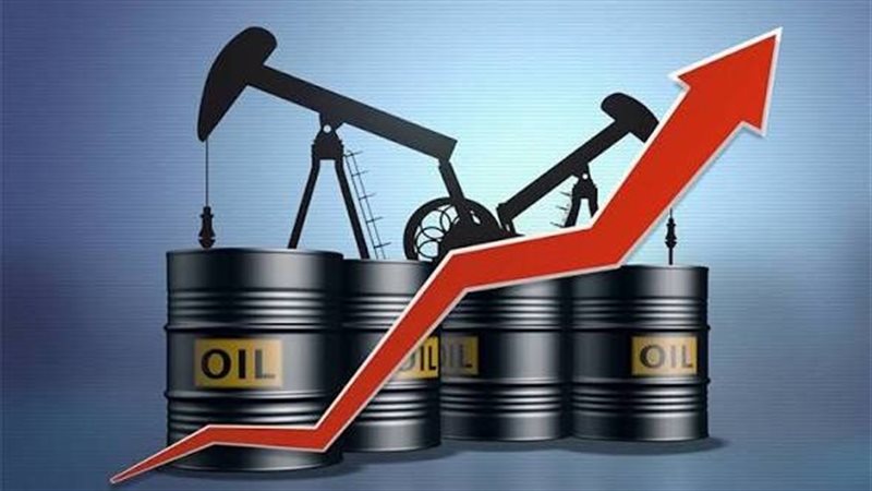 ارتفاع الخام الأمريكي 2.2% ليتجاوز 75 دولارا للبرميل بعد الضربات الأمريكية على إيران