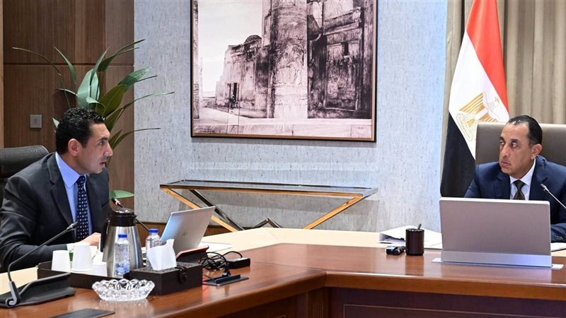 مدبولي يتابع مع وزير الشباب استعدادات استضافة دورة الألعاب الأفريقية 2027