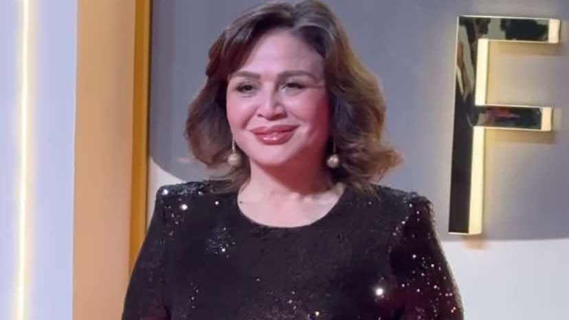 إلهام شاهين تبدأ تصوير “حين يكتب الحب” بالإسكندرية