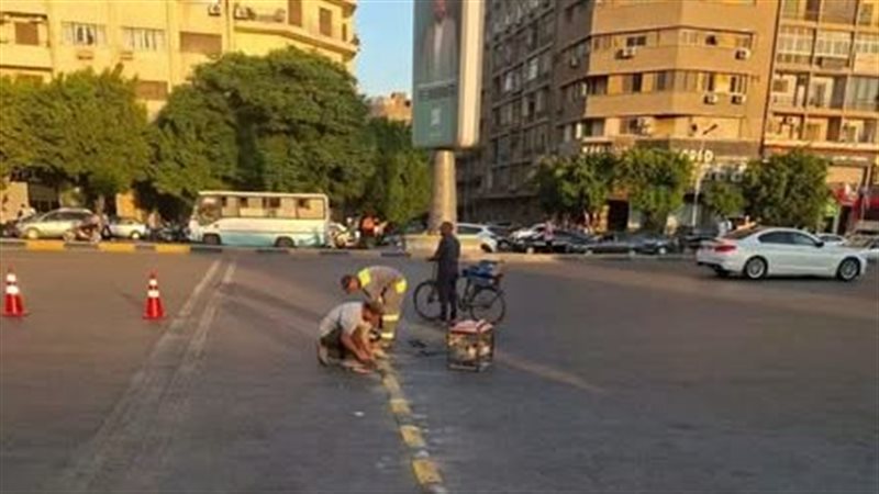 استجابةً لشكاوى المواطنين، الجيزة تُجري صيانة لمطب أمام نادي الزمالك