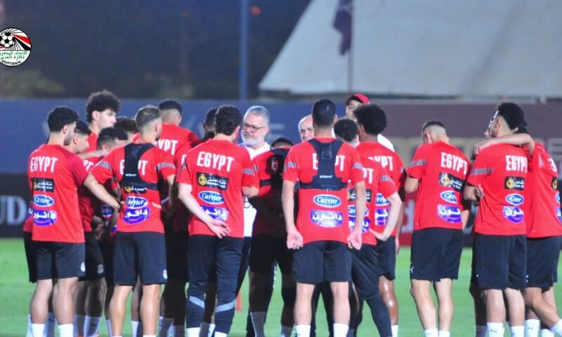 المنتخب الأوليمبي يبدأ رحلة “لوس أنجلوس” بقياسات ومحاضرات نفسية