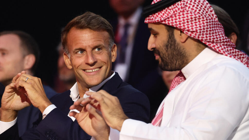 ماكرون يستقبل ولي العهد السعودي في زيارة ليومين تتناول الشراكة وملفات الشرق الأوسط