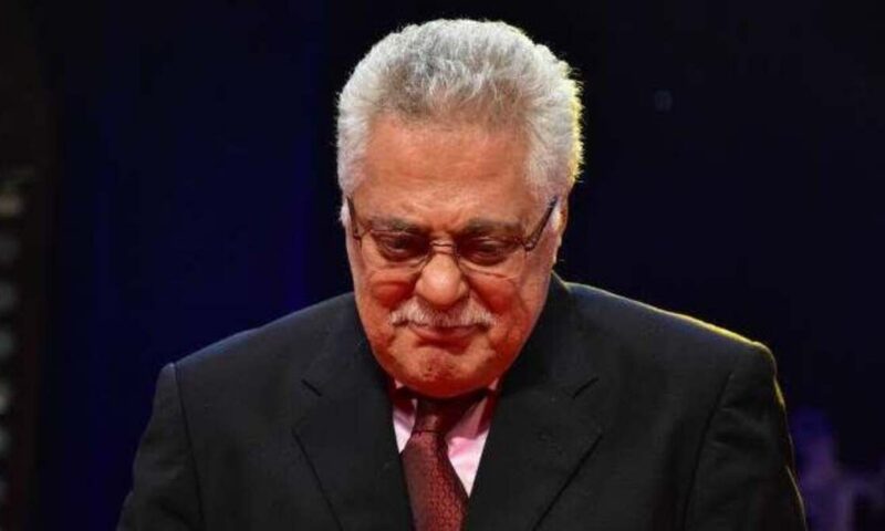 توفيق عبد الحميد يودع الفن بعد أزمة صحية ألزمته كرسياً متحركاً