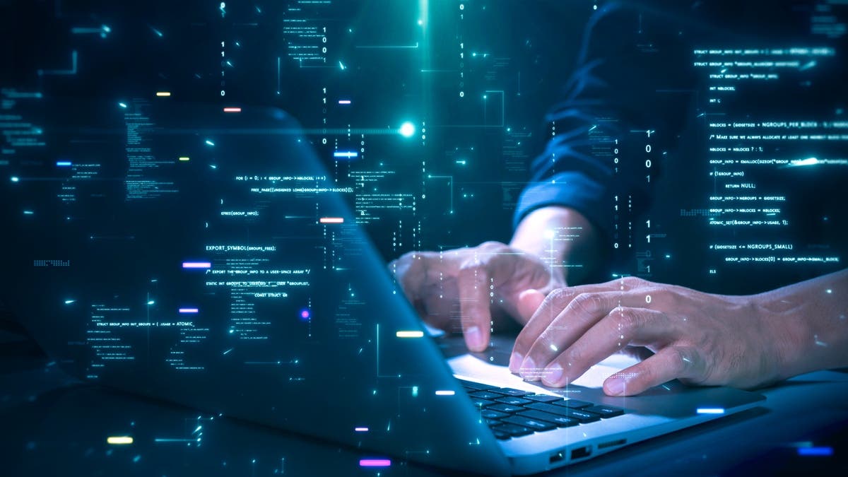 الذكاء الاصطناعي يعيد الاستثمار الرقمي في بريطانيا إلى مستويات طفرة الإنترنت