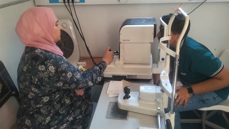 الكشف على 576 طفلا خلال قافلة طبية بكفر الدوار بالبحيرة