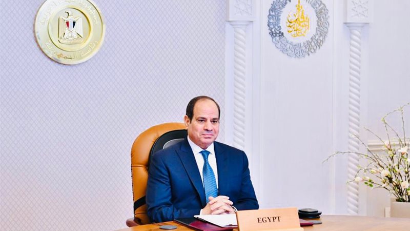 افتتاح 11 فرعا داخل بنكي الأهلي ومصر، السيسي يتابع آخر مُستجدات تطوير خدمات الشهر العقاري والتوثيق