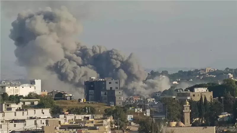 غارتان إسرائيليتان على بلدة المنصوري ومحيطها في قضاء صور جنوبي لبنان