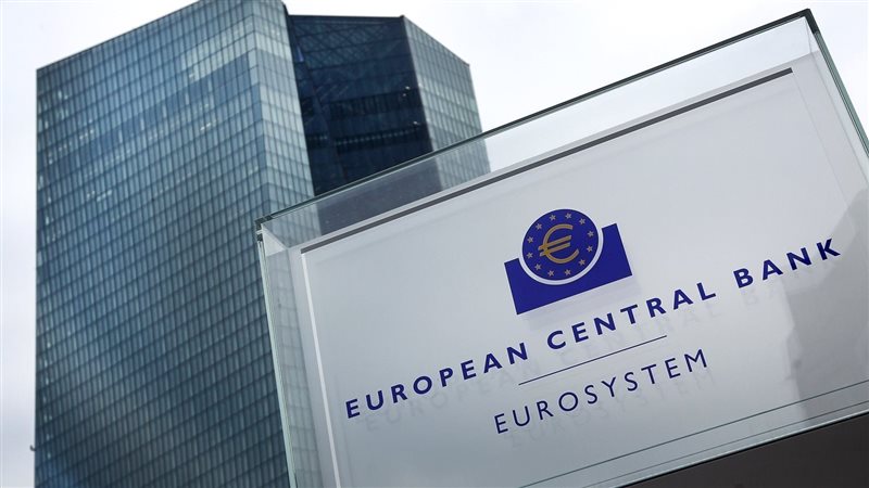 التضخم فاق التوقعات، البنك المركزي الأوروبي يلوح برفع الفائدة في منطقة اليورو