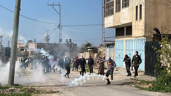الرئاسة الفلسطينية تحذر إسرائيل من استمرار حربها الشاملة على الشعب الفلسطيني