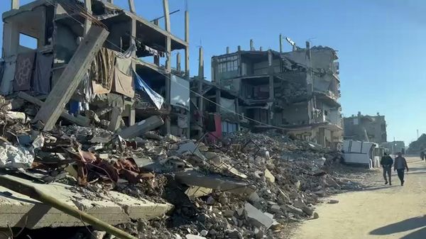 الجيش الإسرائيلي يعلن تدمير 5 مستودعات للأسلحة تابعة لـ”حماس” في قطاع غزة