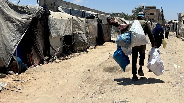 بريطانيا تحذر من طرد ممثليها من مركز التنسيق الدولي لغزة