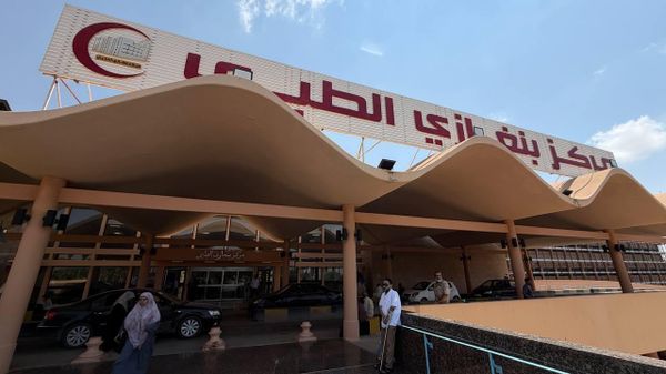 بين نقل الدم ونقص الأدوية… حكاية شابة ليبية تواجه 15 عاما من الأنيميا