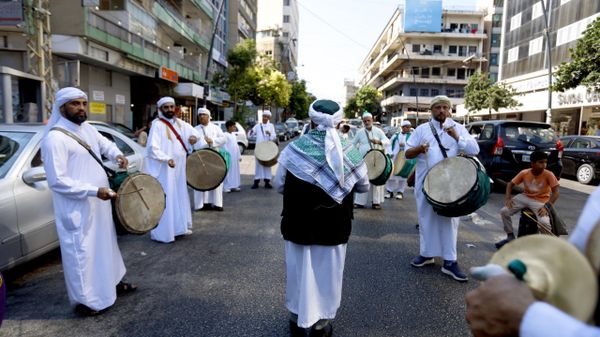 المولد النبوي في صيدا جنوبي لبنان… طقوس صوفية تعبر من الذاكرة إلى الأزقة العتيقة