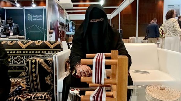 من أفغانستان إلى الإمارات… مبادرة الشيخة فاطمة بنت محمد بن زايد آل نهيان لتمكين المرأة