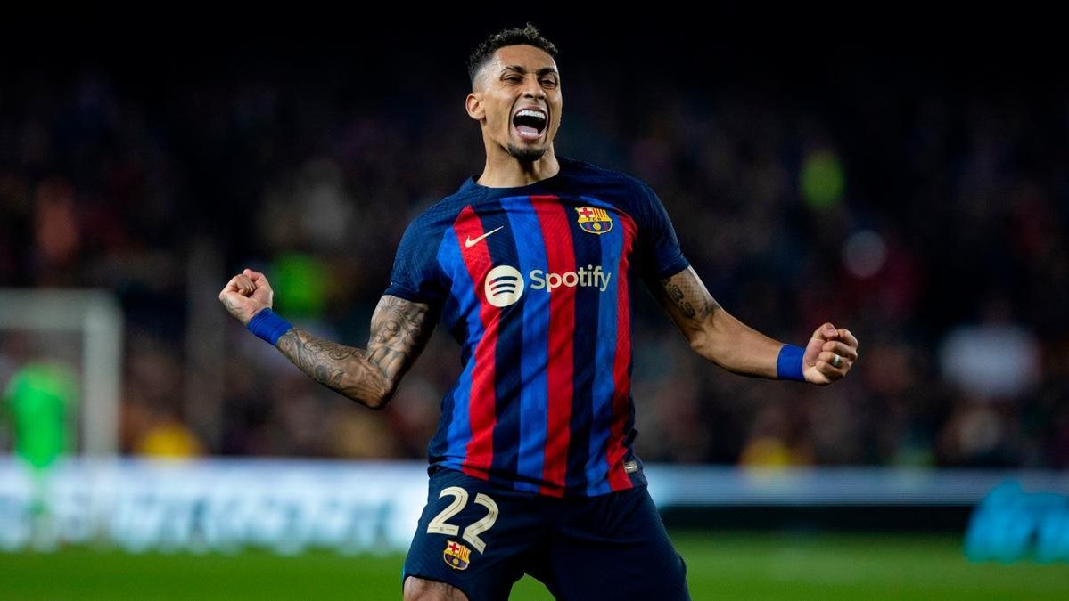 برشلونة يتقدم على أتلتيك بيلباو بهدف رافينيا.. وحمزة عبد الكريم ينتظر ظهوره الأول