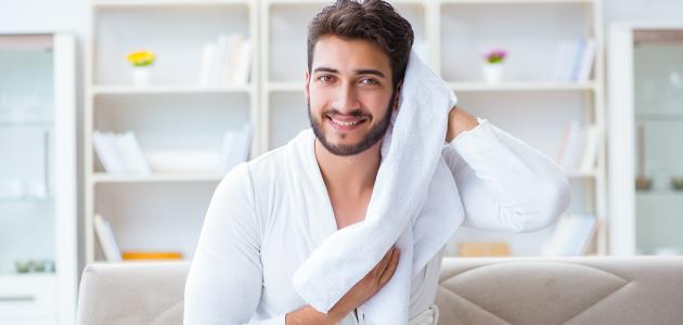سر الرائحة المنعشة طوال اليوم.. طرق فعالة لتعطير الجسم في الصيف