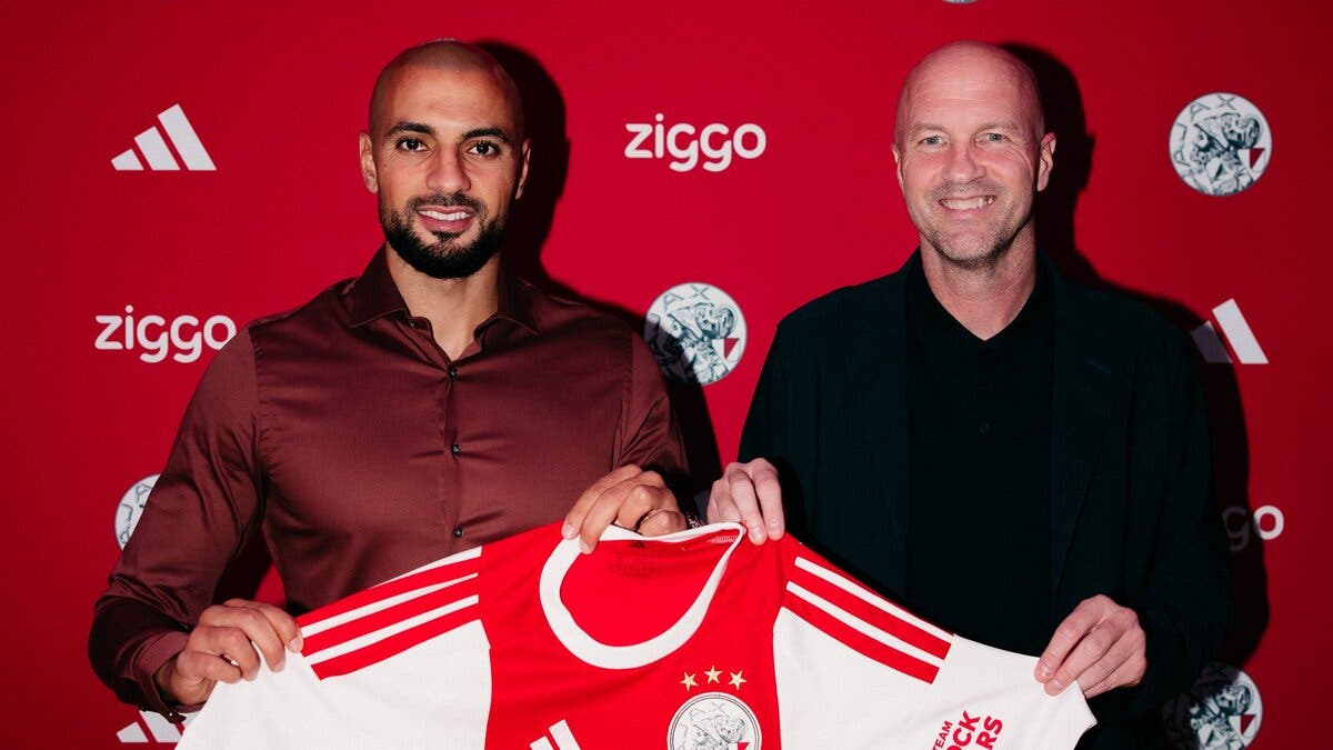 المغربي سفيان أمرابط يعود إلى هولندا عبر أياكس