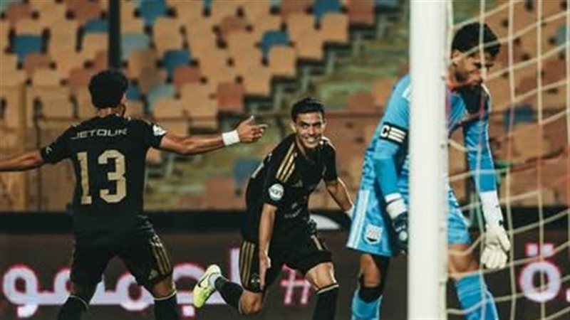 الدوري المصري، الأهلي يتقدم علي زد بهدف بن شرقي في الشوط الأول (صور)