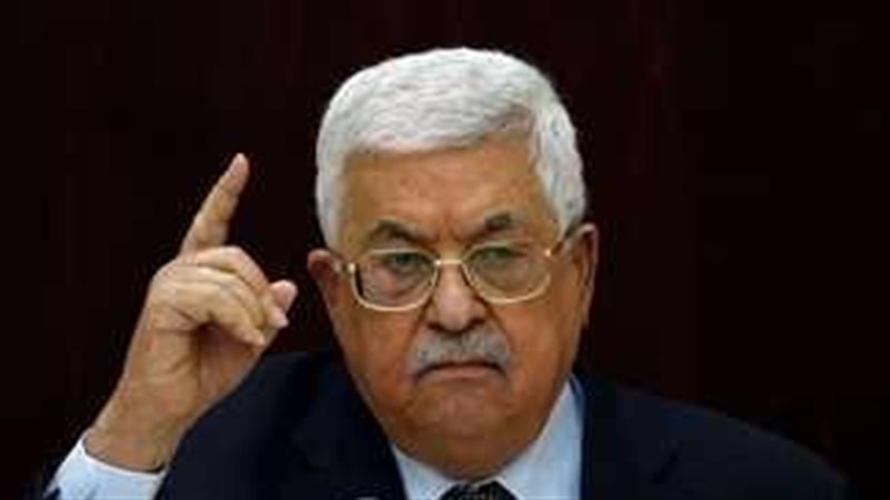 محمود عباس: باقون على أرضنا ولن نقبل بالتهجير وسرقة الأرض الفلسطينية