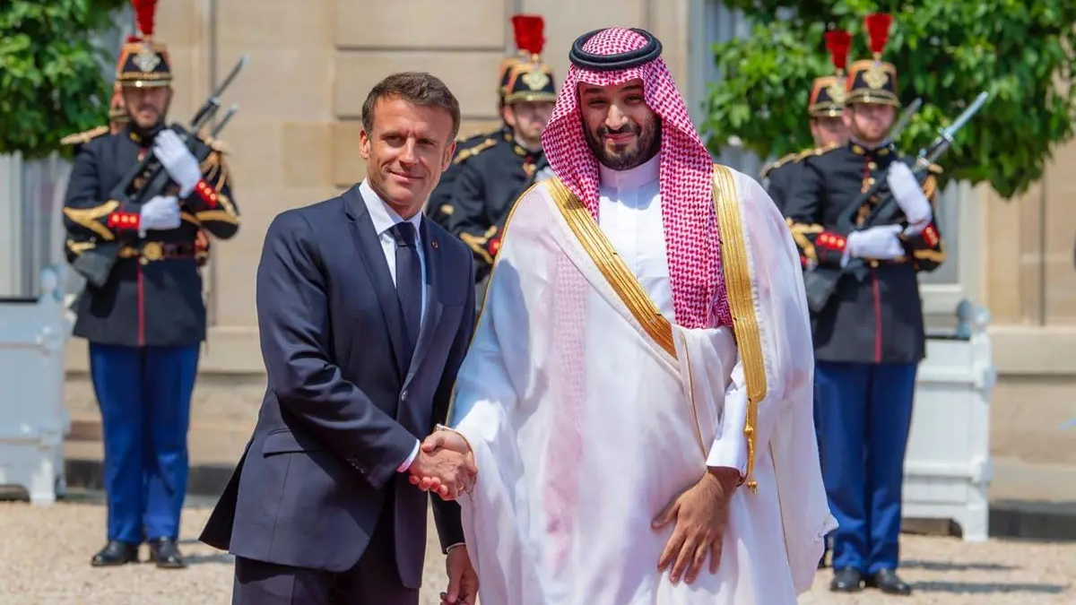 مصدر رئاسي فرنسي لـ”العربية”: ماكرون أكثر قادة أوروبا تواصلاً مع الأمير محمد بن سلمان