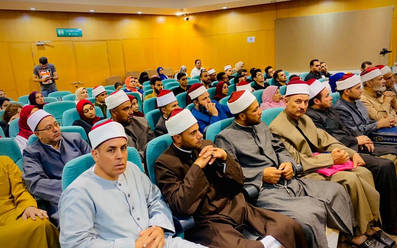 292 ألف متدرب .. الارتقاء بالمستوى العلمي والثقافي والمهني للأئمة والواعظات