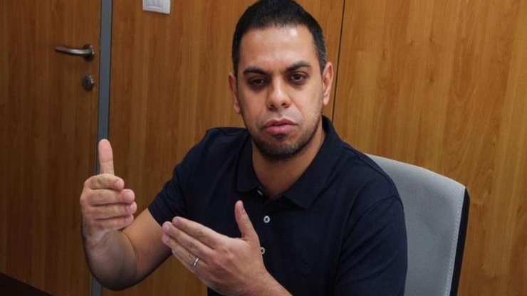 كريم حسن شحاتة يحسم الجدل بشأن أزمة حكم مباراة الأهلي وزد: «أنا لا بتاع مشاكل ولا شو»