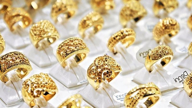 1200 جنيه| ارتقاع كبير في سعر الجنيه الذهب وعيار 21 مفاجأة