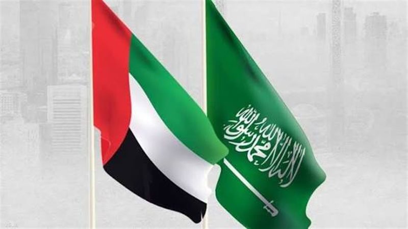 رويترز: السعودية تفرض رقابة مشددة على التحويلات المالية للإمارات