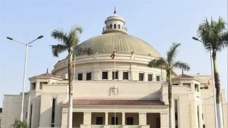 بدء إجراءات الكشف الطبي للطلاب الجدد بجامعة القاهرة 5 سبتمبر