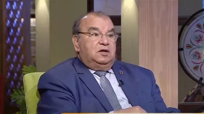 رفعت فياض يكتب: ارحموا أولياء الأمور من ابتزاز الجامعات الخاصة